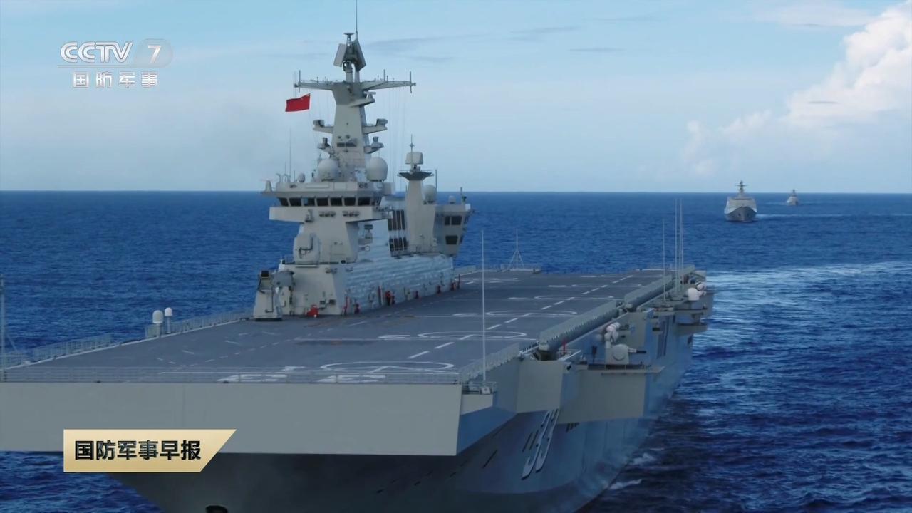 075领衔东海舰队，没有055没有航母那么075就是大哥，但是大哥怎么还带着卡-