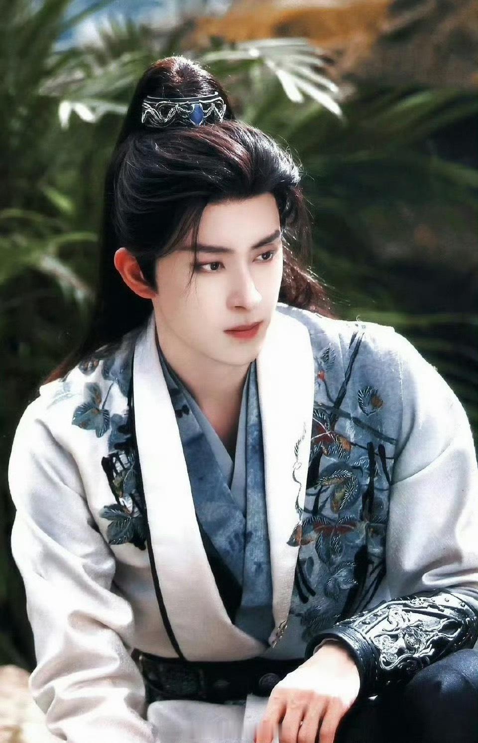 网传《七星彩》主演定了虞书欣、敖瑞鹏，大家感觉两人🈶🈚️cp感？