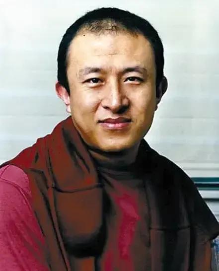 【宗萨仁波切】：“你接纳什么，什么就消失；你反对什么，什么就存在。如果你不明白你