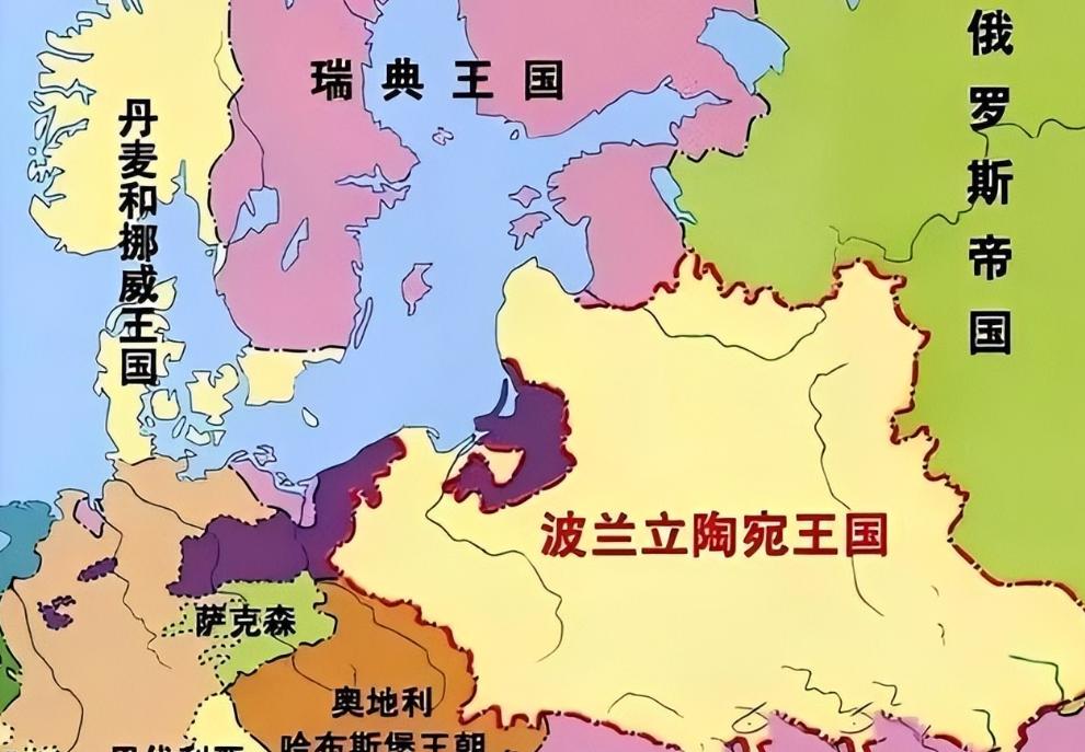 俄罗斯这头熊，几百年来就一个德行：西边挨了揍，就扭头往东边咬一口补回来。 这