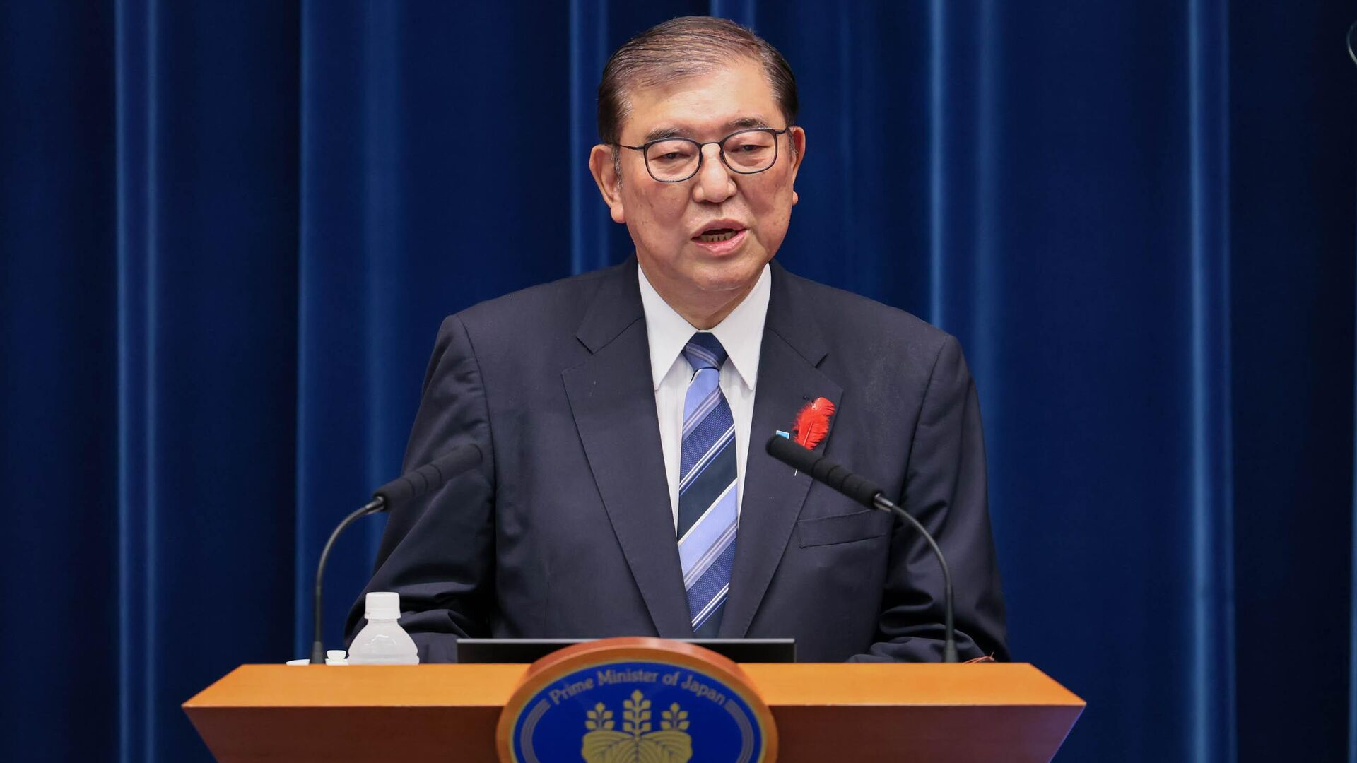 中美休战期只剩76天，美曝中国塑料厂无法返美，日本叫停对华交易。中美联合声明出台