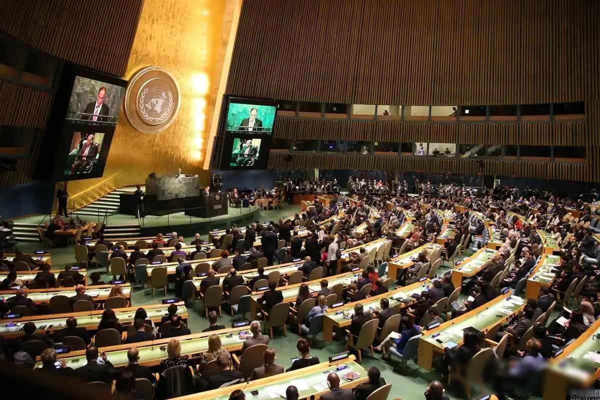 特朗普真踢到了铁板？美军扣押油轮后，收到最新命令，静默60天！12月中旬，一艘