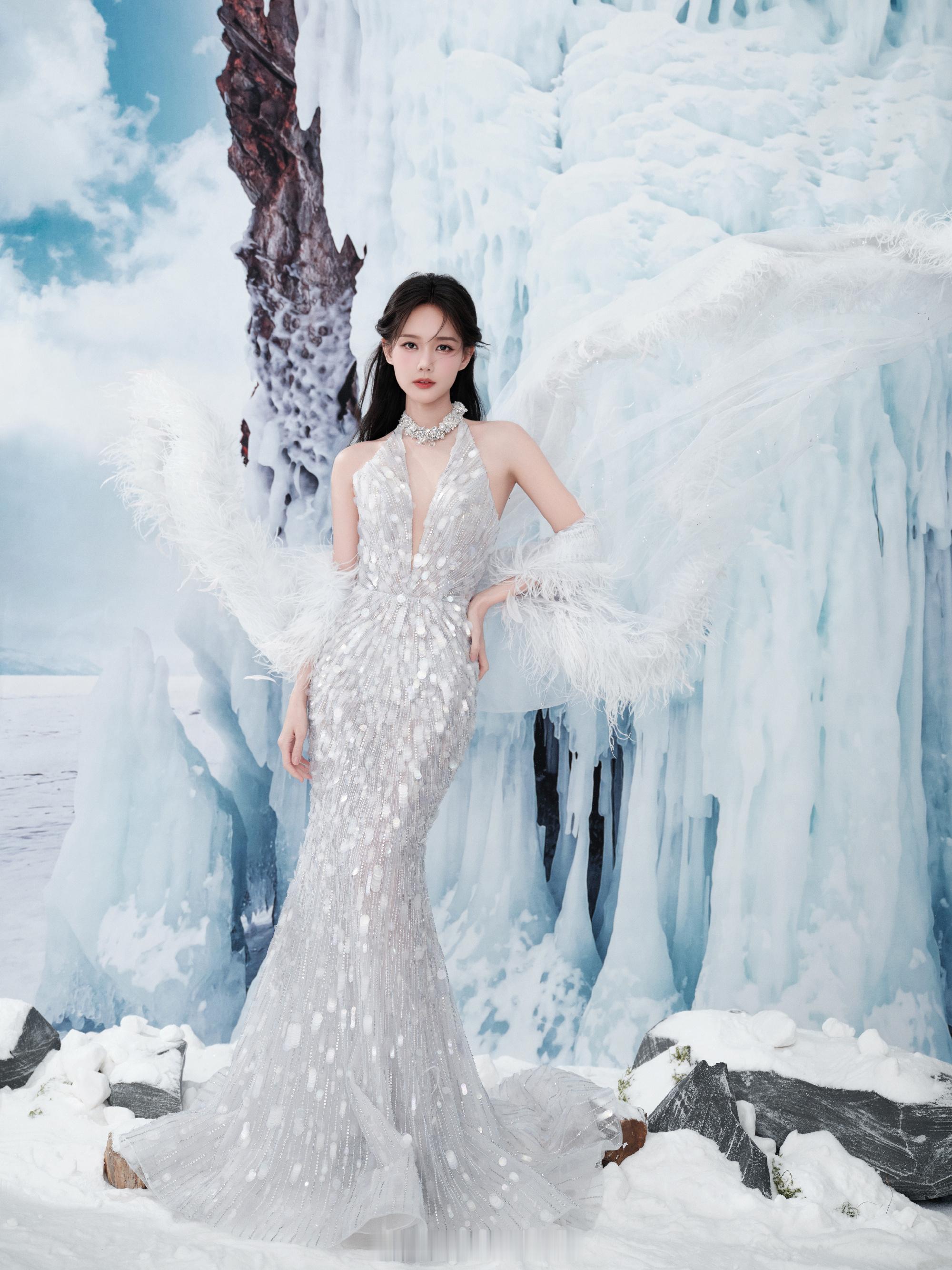 李一桐雪精灵妆冰雪公主来啦