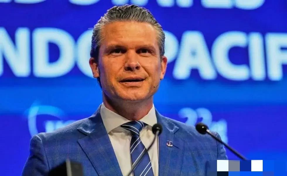 赫格塞思，已经被特朗普盯上了。英国媒体昨天把话说死：这位主张对伊朗动手的国防部长