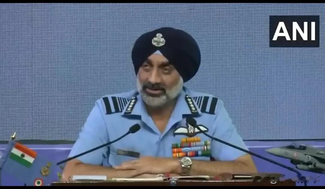 🇮🇳🔥🇵🇰印度空军司令阿马尔·普里特·辛格元帅声称，在2025年5月的