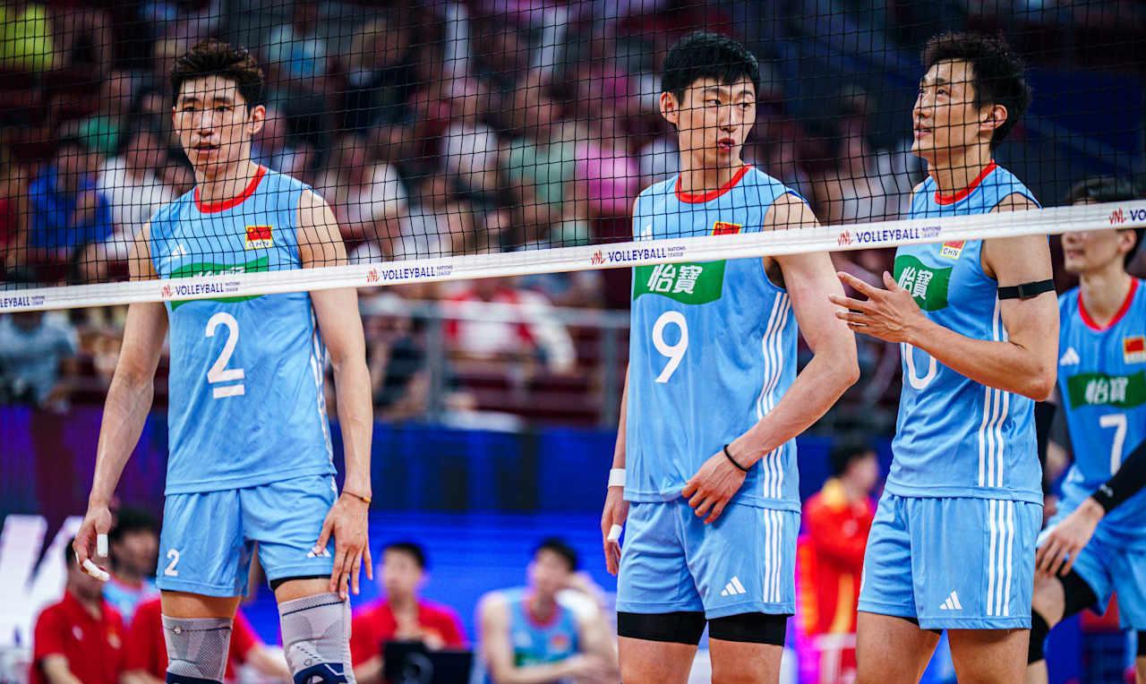 钱多人傻的中国排协不要让国际排联（FIVB）的规则"耍"了：中国男排VNL会