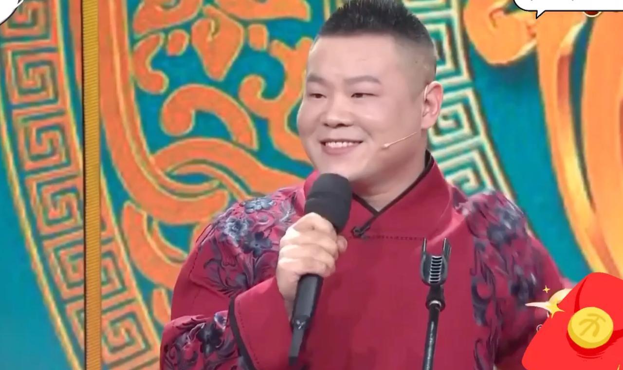 岳云鹏能红透半边天，根本不是靠相声说得多好。你仔细看，他每次上台前那几秒，眼神