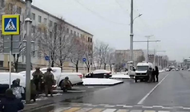 俄罗斯差点出大事！当地时间12月26号，俄罗斯斯塔夫罗波尔市一个刚满18岁的女孩