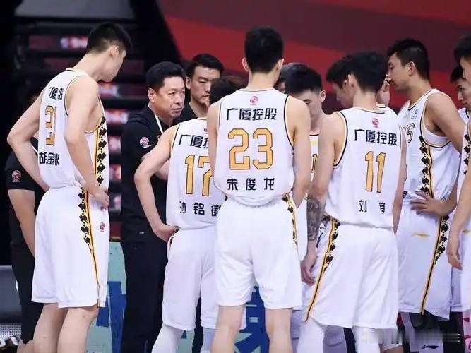 “一超多强，群雄逐鹿”的新格局，传统“辽粤争霸”的局面已被打破。以下是目前