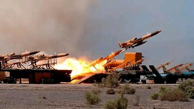 美军在与伊朗的冲突中遭遇了严重损失，美军中央司令部承认7名美军死亡，19人重伤，