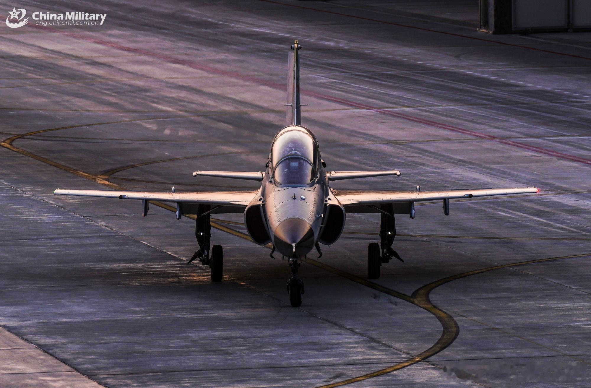 机身上带点绿色的型号不太好找了。烽火问鼎计划