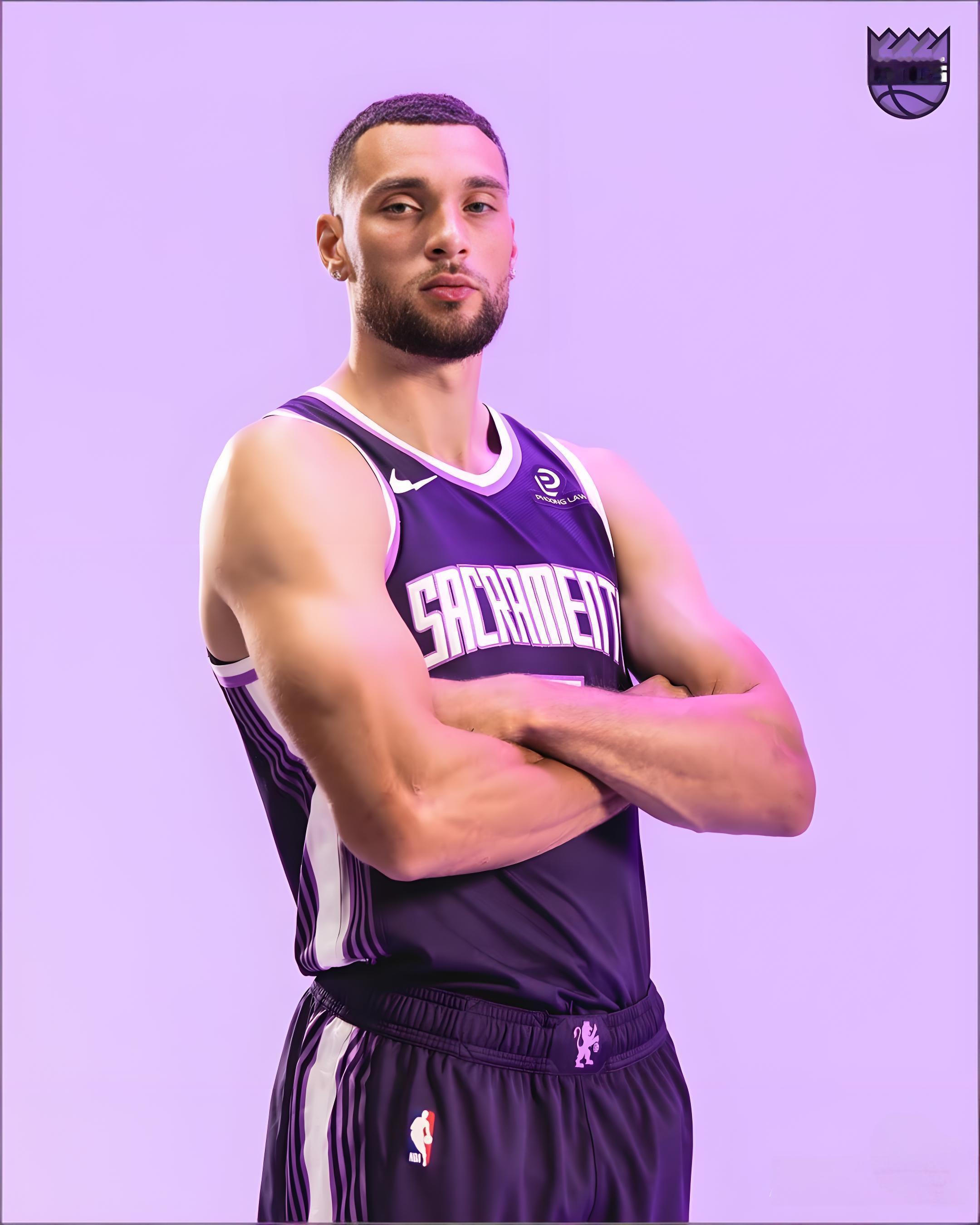 🚀快船核弹级操作！交易拉文组三巨头，哈登伦纳德联手冲冠？家人们！NBA地震级交