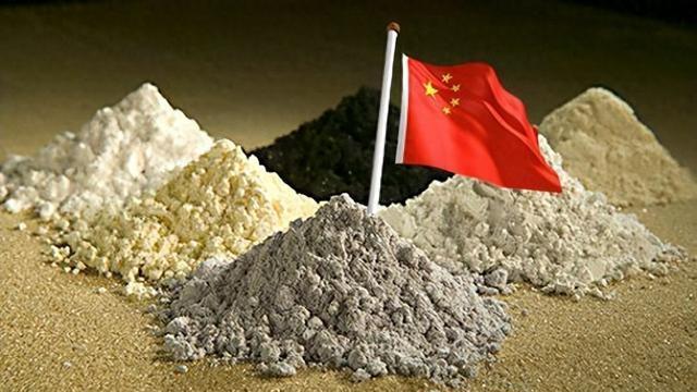 稀土已断供,美全军种收噩耗,美国人没撑过9天,就中方放一马