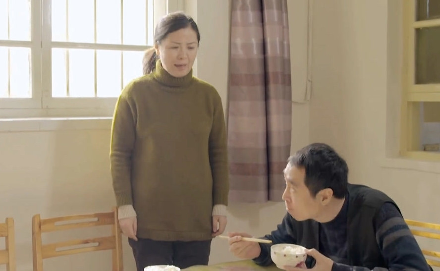 我老公最会办事的，我们还没结婚的时候，他把我妈哄得是团团转。我那时候并不喜欢