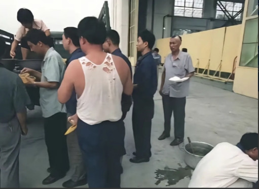 为啥“巴铁”兄弟想要歼10生产线咱们不给？吃过无人机技术转让的亏了呗！彩虹3技术