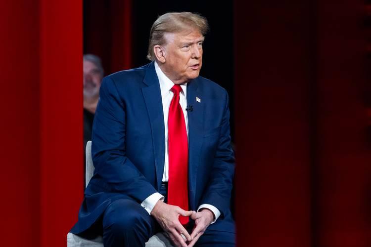 特朗普示好藏杀机？原油暗棋频出台海危机要来了？特朗普心里门儿清，正面硬刚