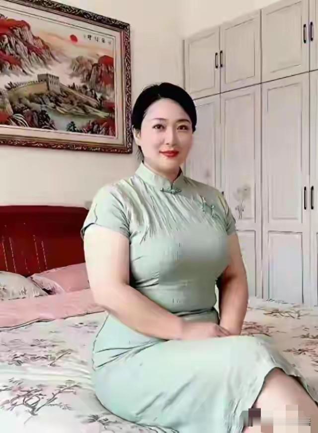 男女之间要想稳定交往一定要满足两个条件第一，相互成就第二，彼此滋养假
