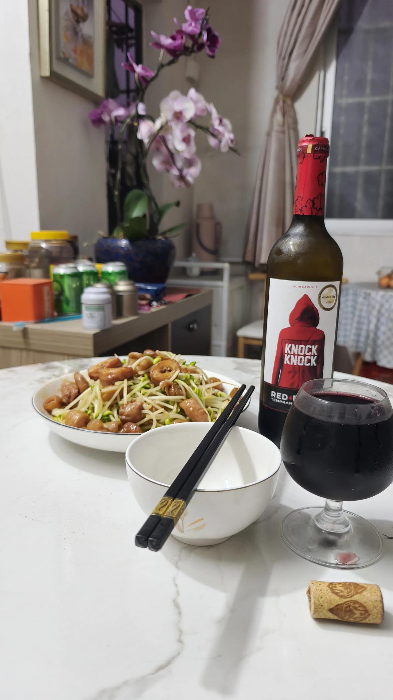 晒一晒最近吃过的美食这些都是我近日的晚餐，我就靠它来填饱肚子，不好意思我不敢说这