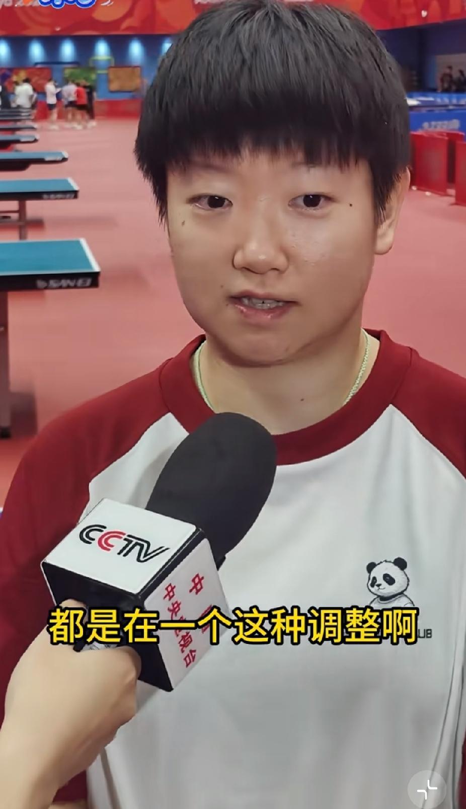 看了莎莎这段央视采访，心里挺不是滋味的🥺她很坦诚地说自己身上确实还有伤病，这