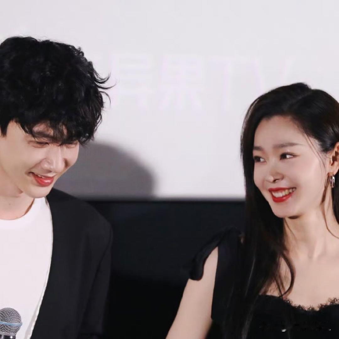 宋轶和白敬亭给所有女生上了一课，那就是女生的青春比男人短千万不要相信恋爱时期