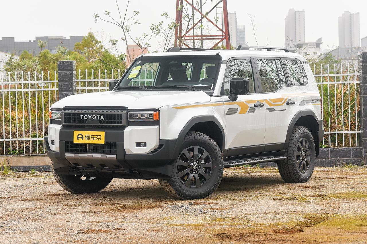 当年抢破头的越野王，如今大降价没人要，普拉多改款失败了？人们，谁懂啊！当年的越