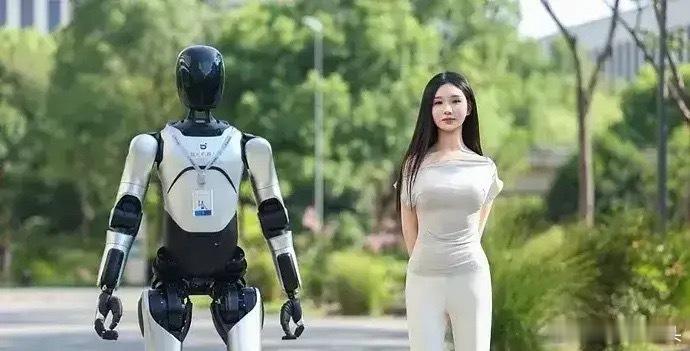 本周周线底部放巨量十大股票（8.18）1.华立股份——智能家居业、周倍量7.84