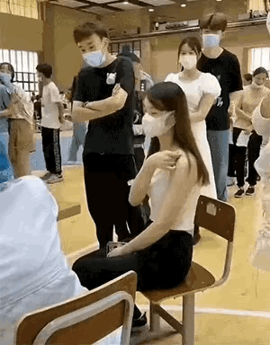 一看就知道，这是一个黄花大闺女！[呲牙笑][捂脸哭][捂脸哭]