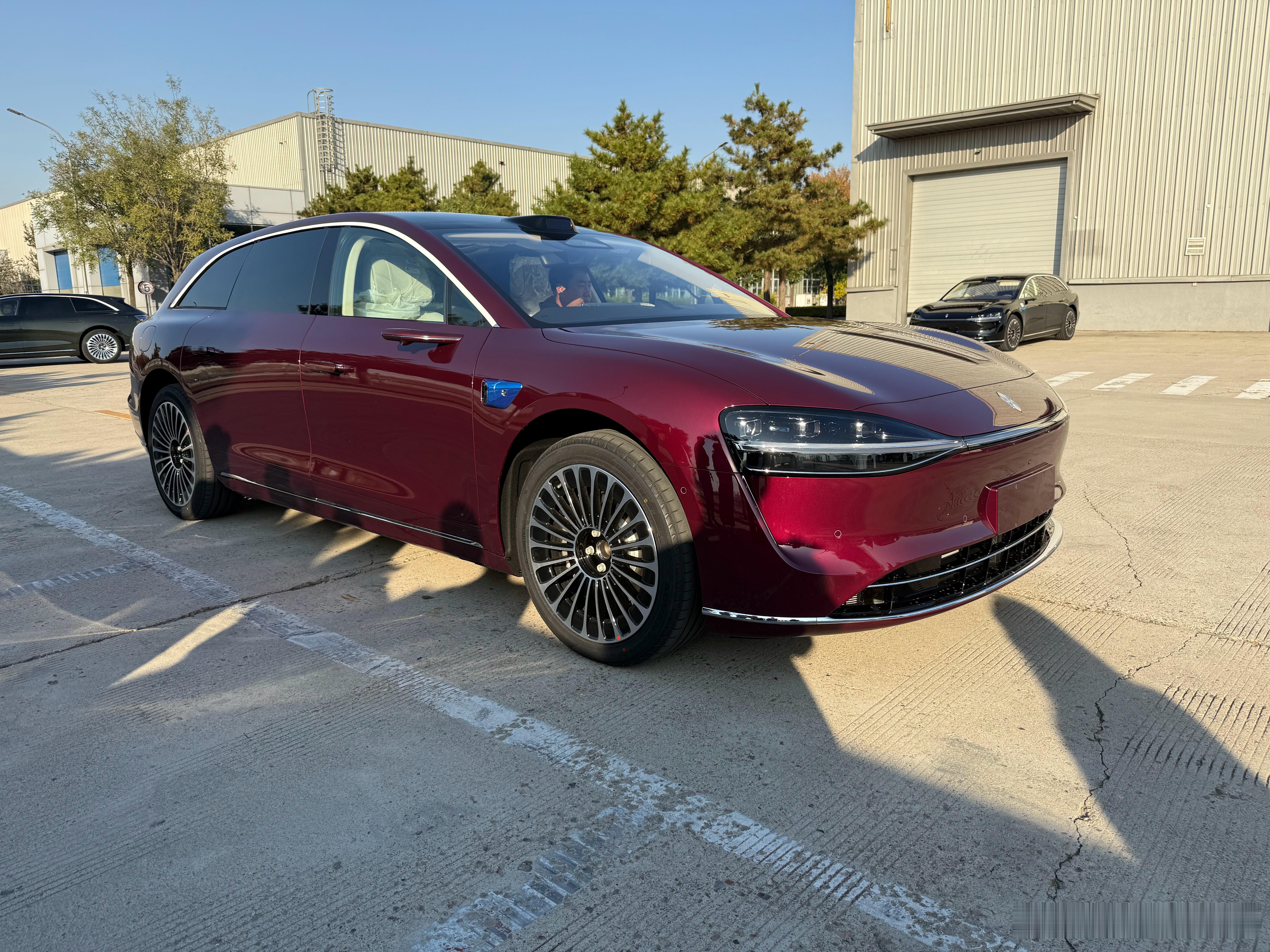 在享界超级工厂浅尝了一下享界S9T，旅行版车型过去在国内市场一直比较小众，但有一