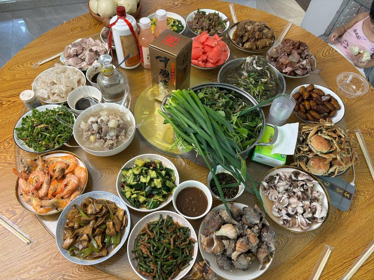 丰盛的海鲜大餐，美味佳肴等你来尝！🍤🍤🍤