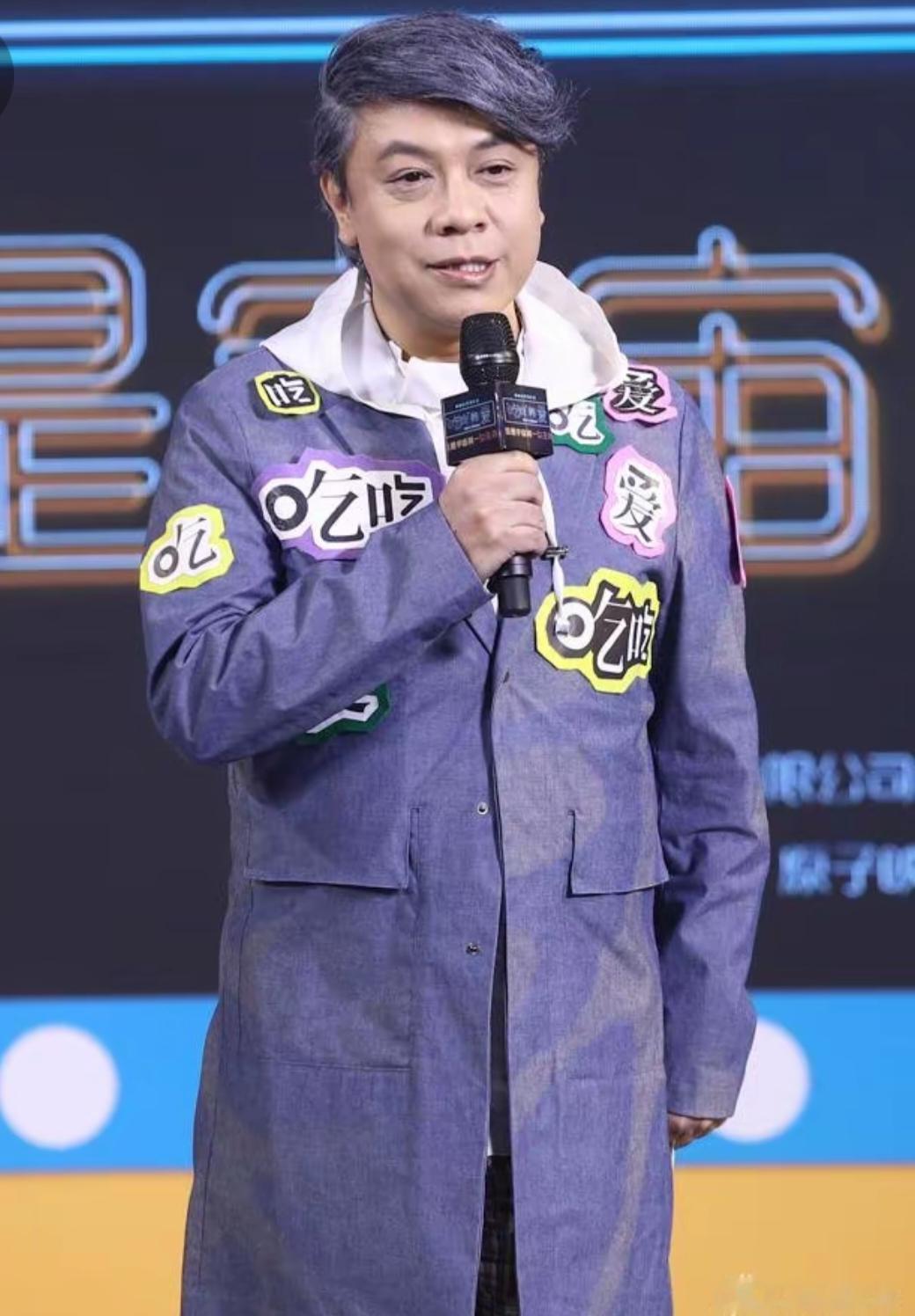 蔡康永是台独一切都有迹可循。在《康熙来了》节目中，直接将大陆称为中国，而且还说