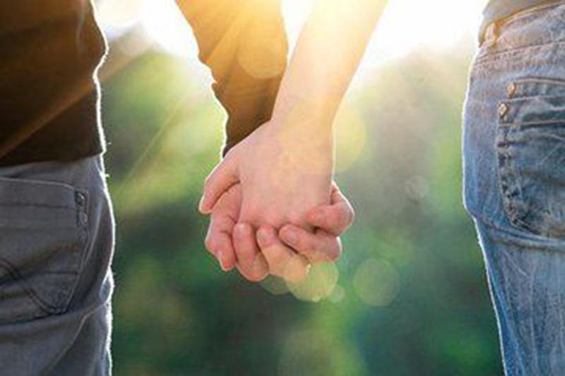 我意外怀孕让坚持丁克的老公很沮丧, 孩子出生后婆婆哭我却笑了!