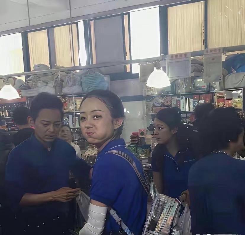 我都差点不敢认，这竟然是一线顶流！她那时候有没有谈过男朋友？男朋友估计可以吹一辈