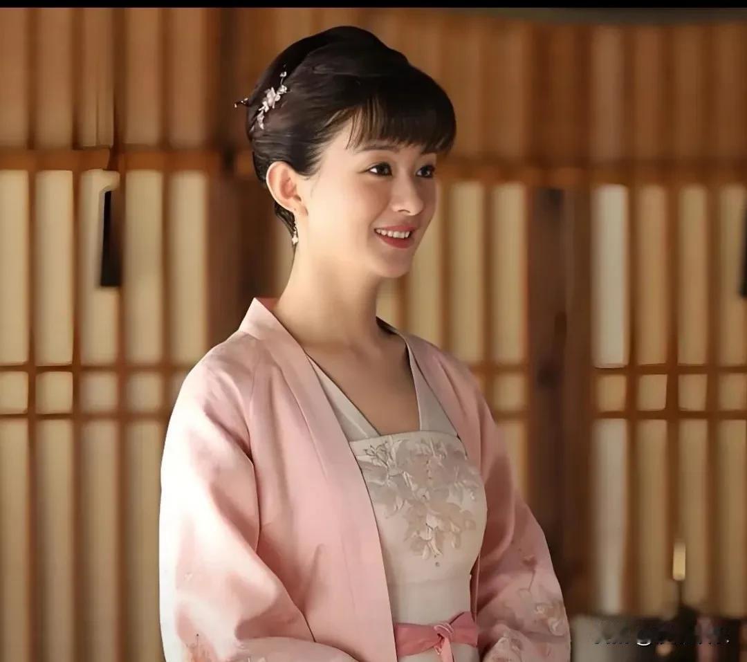 正午阳光出手，必属精品！3月17日，正午阳光在香港影展上甩出一张王牌：继《