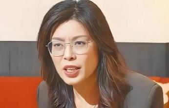 郑丽文在大陆丢失的面子，被一个人圆的回来。围绕郑丽文这次赴大陆行程，岛内舆论