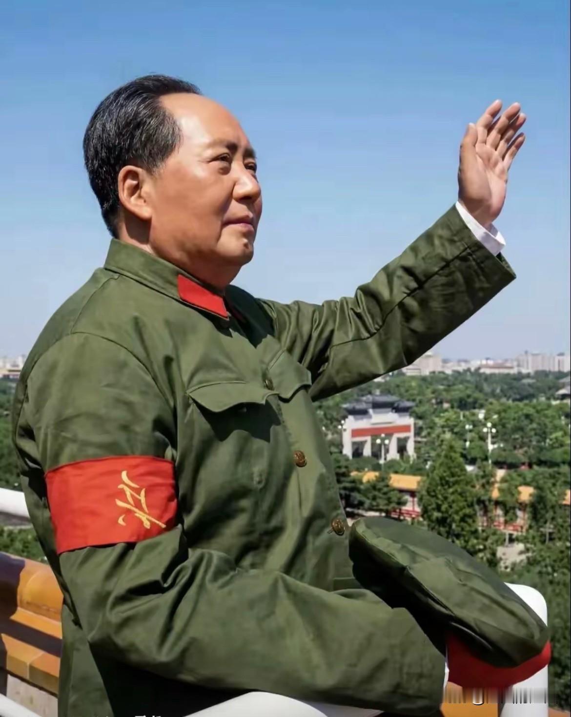 美国为何不敢公然诋毁毛主席？昔日美国长期推行反华反共政策，却始终没人敢当众非