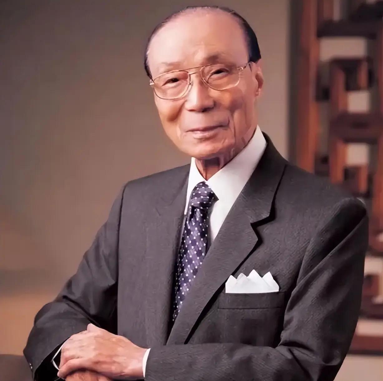 邵逸夫是个谜，他每年向国内捐1亿港币，2014年邵逸夫去世，他死后200