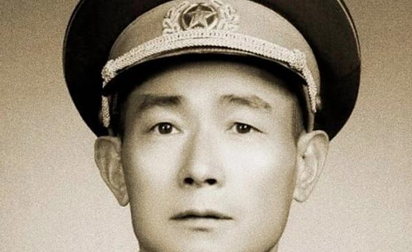 抗战时期，八路军太行军区第一军分区陆续送一批干部回延安学习。这是大背景。有一年，