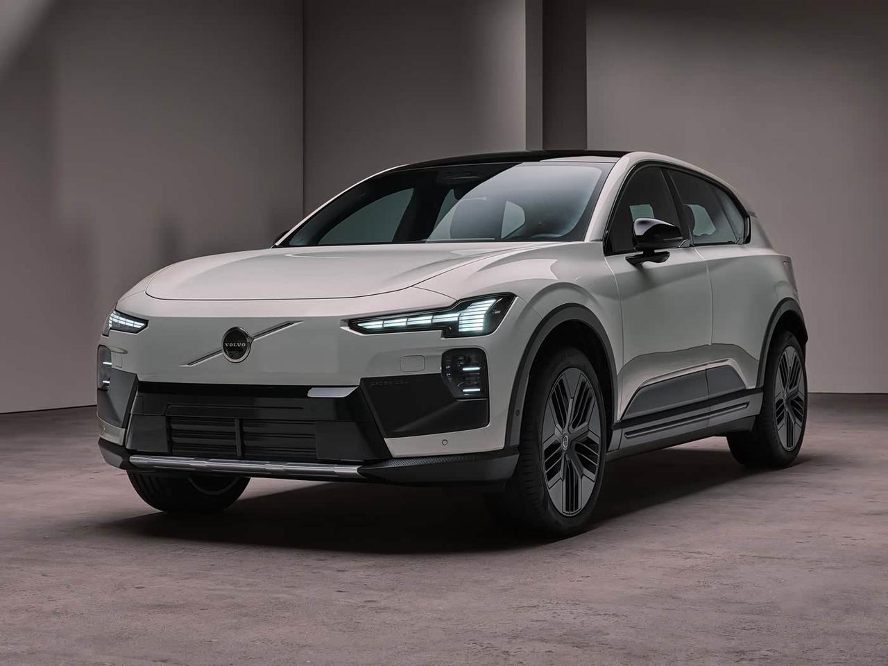 【沃尔沃EX60正式发布，最快3.8秒破百，最长续航810km】日前，沃尔沃正式