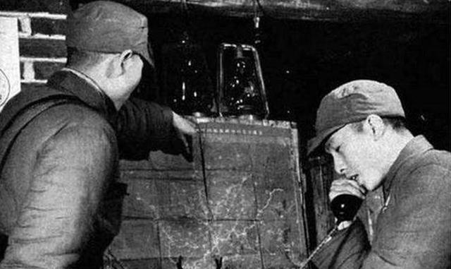 1934年，地下党王同兴家里突然来了两个陌生人，他们臂缠毛巾、手提点心，这是说好