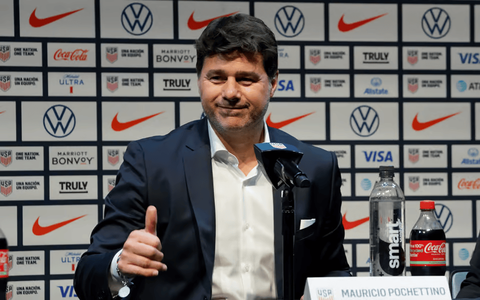 波切蒂诺想世界杯后回热刺, 但他曾率切尔西或让球迷有芥蒂