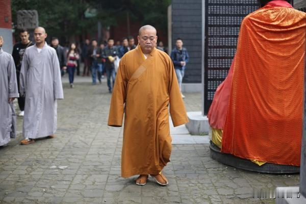 释永信最大的罪，不在那1.31亿，在于他用30年时间，做了一场实验，证明