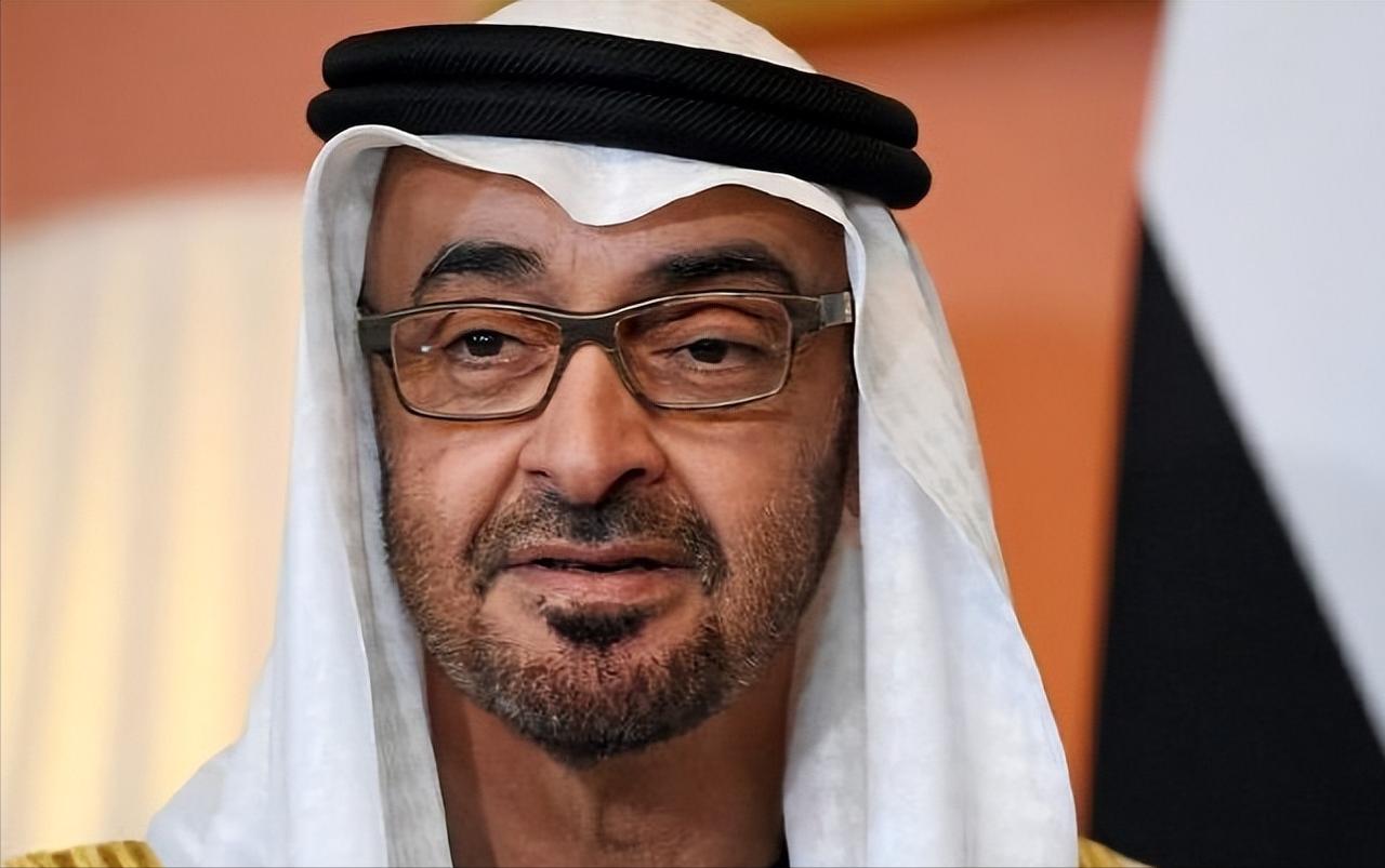 泽连斯基一直积极推广乌克兰反无人机系统，试图向所有人推销，但似乎彻底失败了。