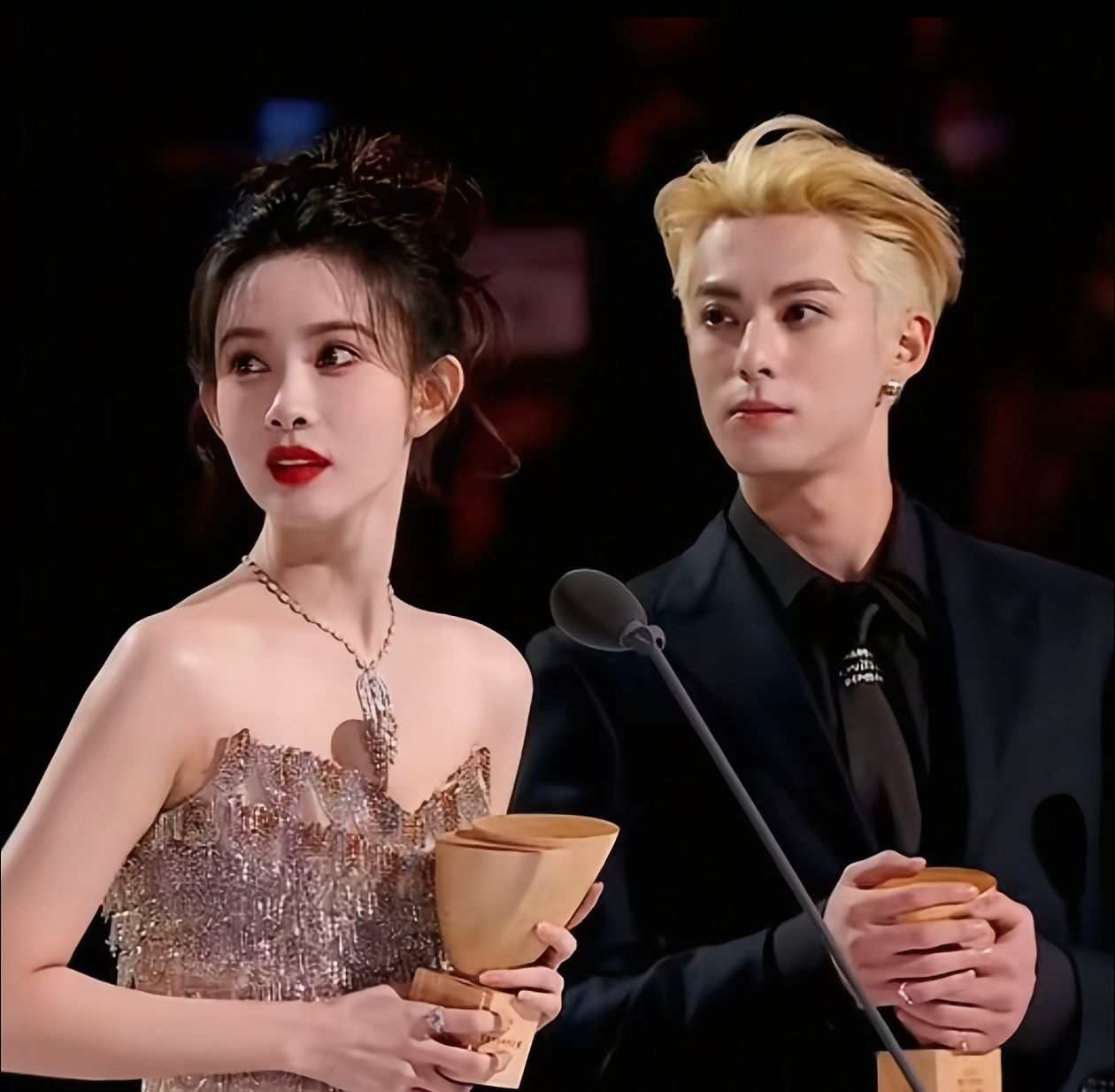 孟子义包场支持王鹤棣新电影孟子义连包20场支持王鹤棣孟子义包场支持王鹤棣新电影