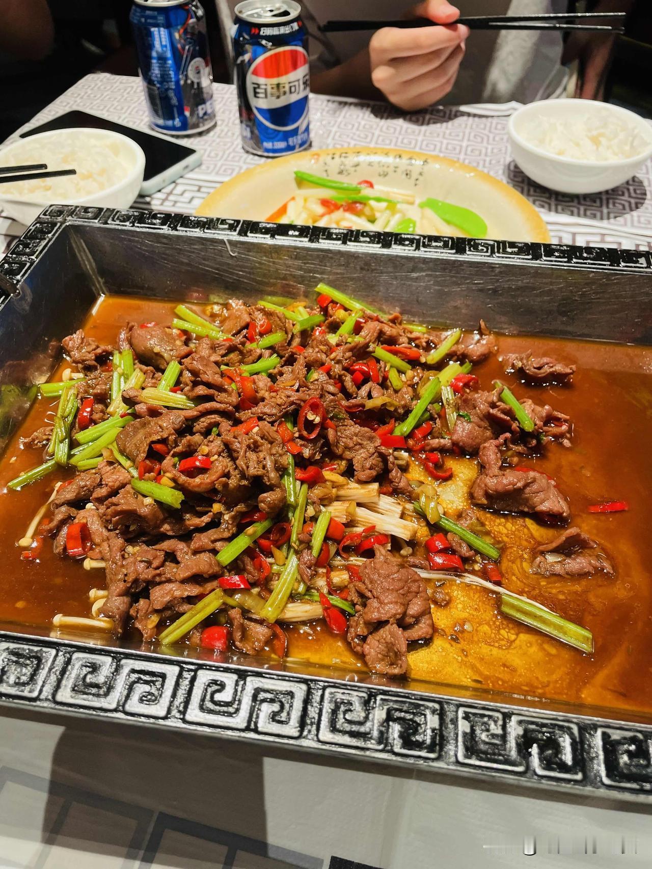 排队1小时！长沙这家人气湘菜，真的好下饭！📍湘水瑶（芙蓉广场店）🥢美