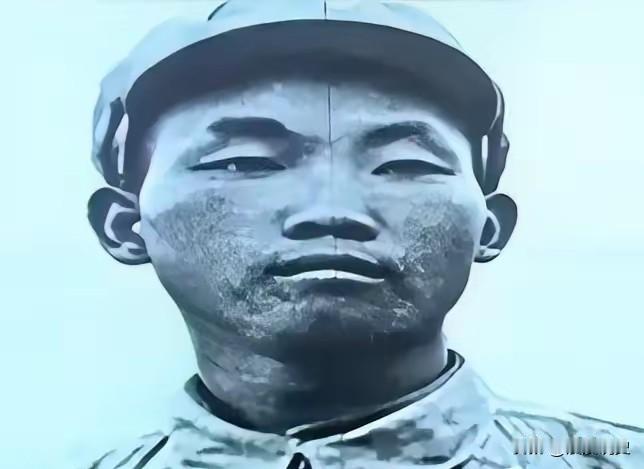 1953年7月13日夜，志愿军在攻夺轿岩山主峰的战斗中，本以为败局已定，料想因为