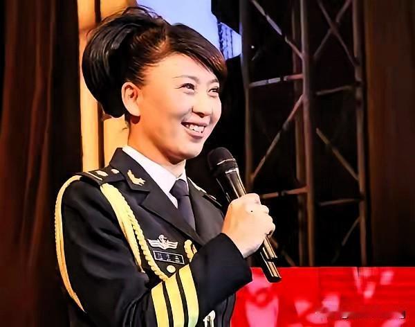 闫学晶儿子的中戏学籍争议，越扒越让人揪心！双方都没说谎，却把最关键的公平问题藏了