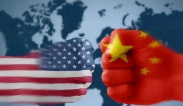 美国千万不能倒，一旦倒下，最头疼的反而是中国，这是为何？你看美国现在，骑虎难下，