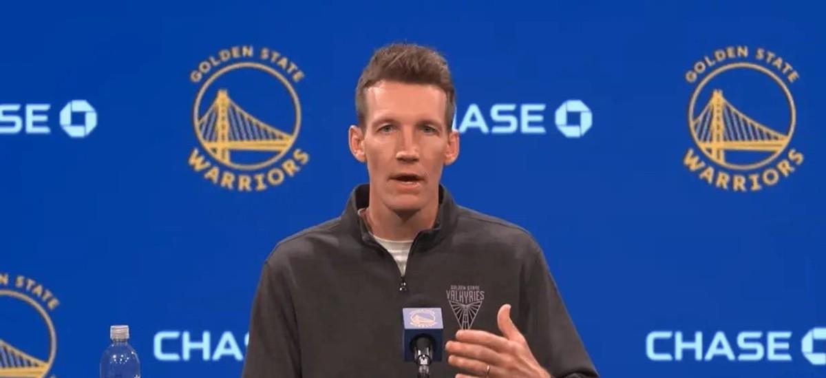 勇士孤注一掷，邓利维力挽狂澜？勇士，曾经的NBA霸主，如今面临奢侈税的困境，