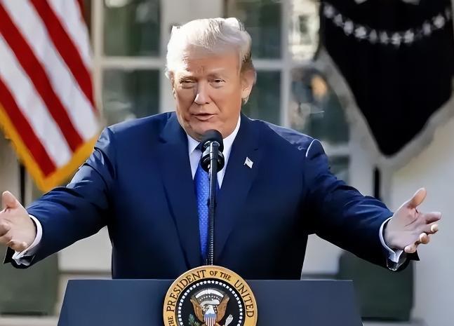 美国这是在给中国送“大礼”？今年4月份，美国对科研下狠手，“逼”近2000名美国