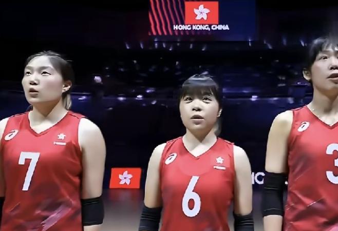 中国香港女排这次是真的后悔了！亚锦赛第二场她们虽然再次0:3惨败越南，但这次